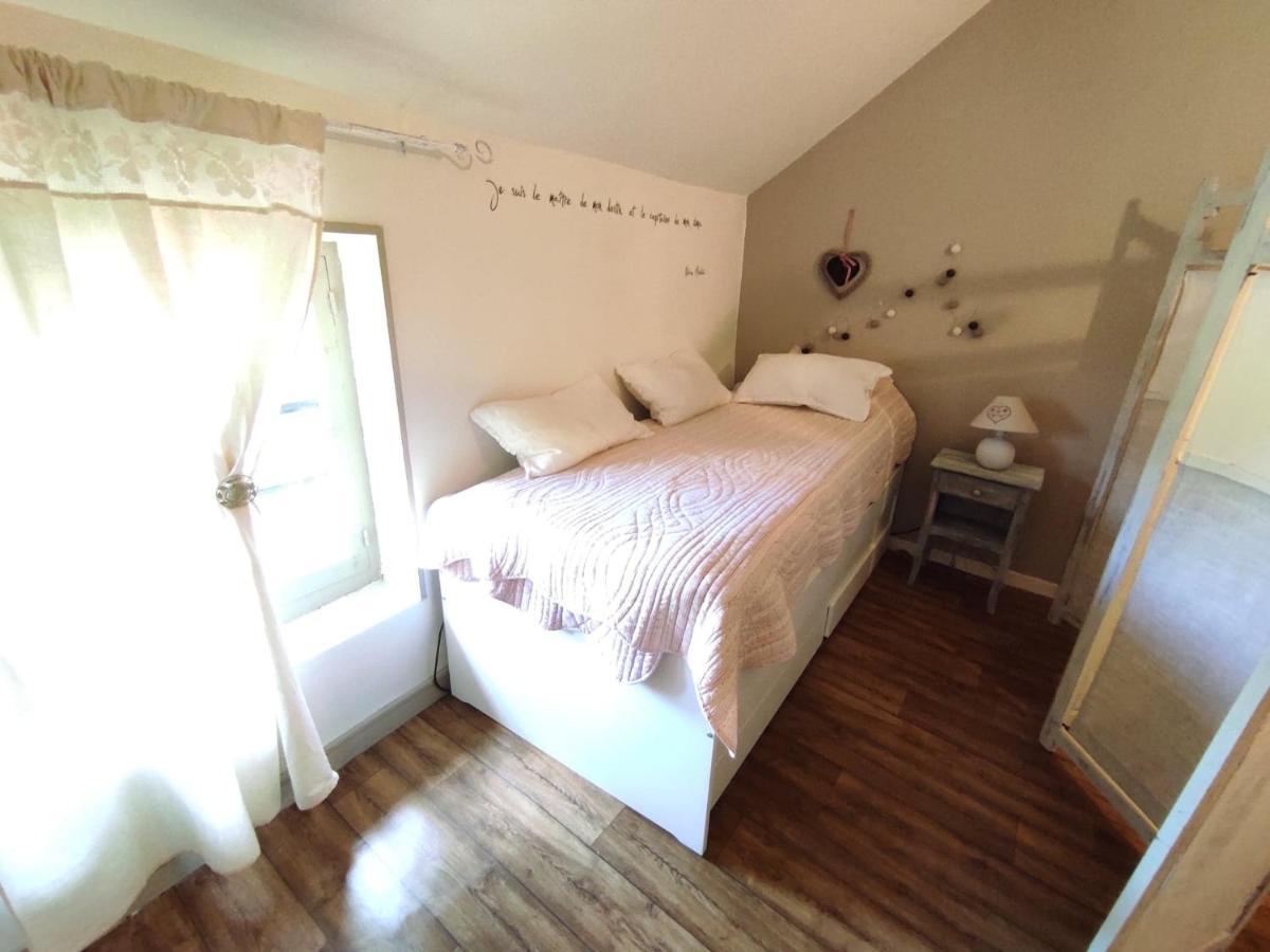 Gite Le Vieux Perrin Villa Andelaroche Luaran gambar